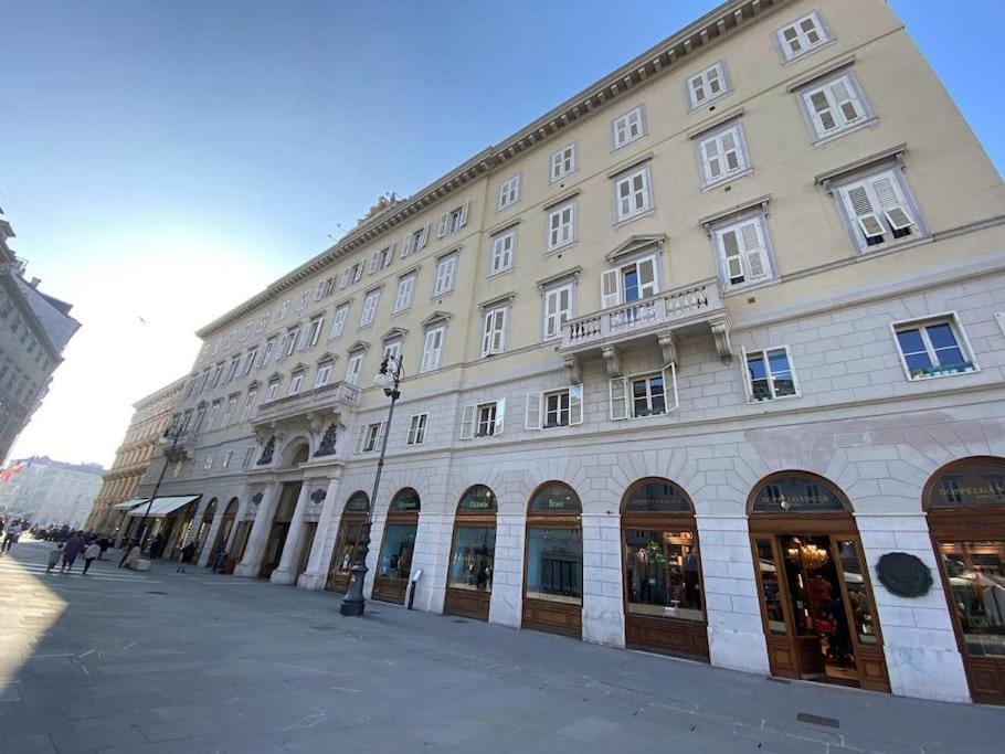 Tergesteo Adriatic Suite Triest Exterior foto